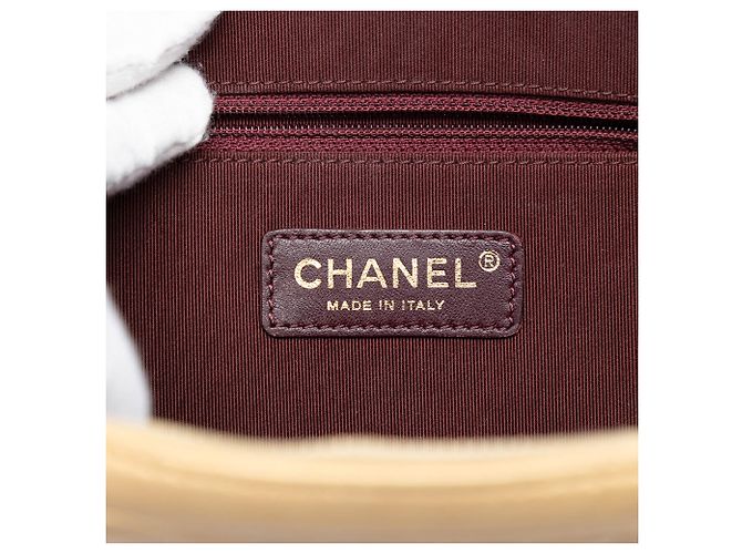 Borsa a tracolla Chanel Gold Small Quilted Lambskin Coco Boy D'oro - vista 5