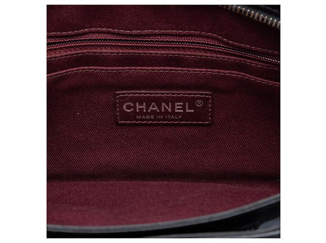 Clutch Chanel Black Quilted Glazed Calfskin Coco Pleats Chain Nero - vista 4