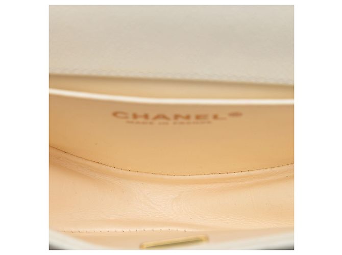 Bolso Messenger Boy Chanel Mini de Caviar acolchado blanco - vista 4