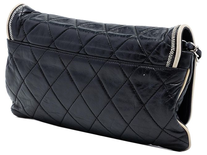 Chanel Black Quilted Lambskin Reissue East West Flap Nero - vista 2