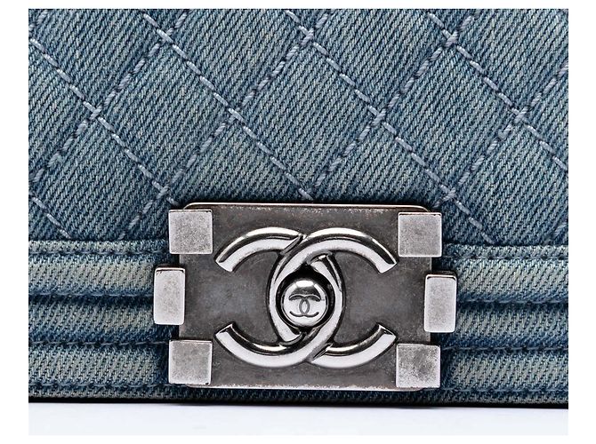 Chanel Blue Large Quilted Denim Boy Flap - vista 5