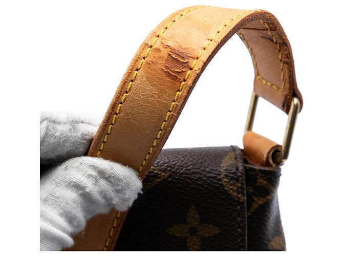 Louis Vuitton Marrom Monogram Musette Salsa Alça Longa - vista 5