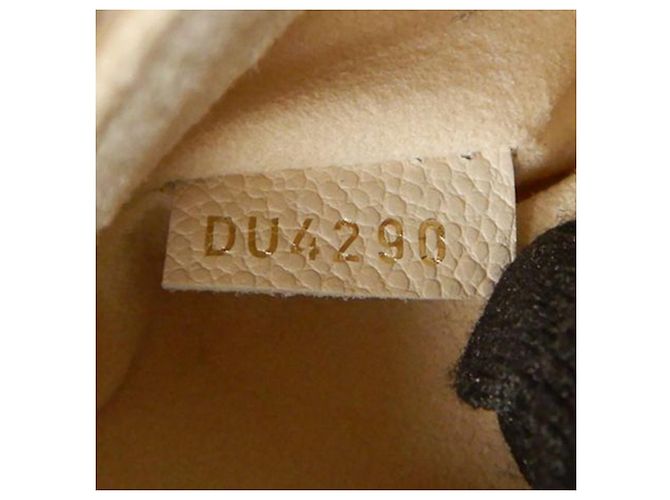 Louis Vuitton Beige Bicolor Monogram Empreinte Giant Onthego PM - vista 8
