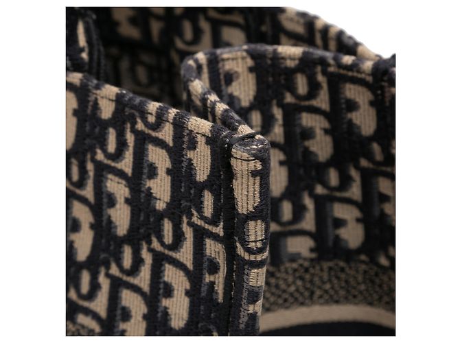 Tote Book in tela ricamata Oblique blu di Dior, misura Medium Blu navy - vista 6