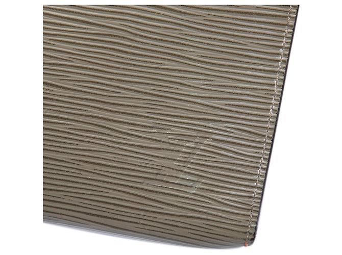Louis Vuitton Pochette Voyage MM Epi marrone Cachi - vista 5