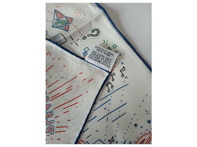 Carré Hermès in seta 90cm Bianco Rosso Blu Verde - vista 8