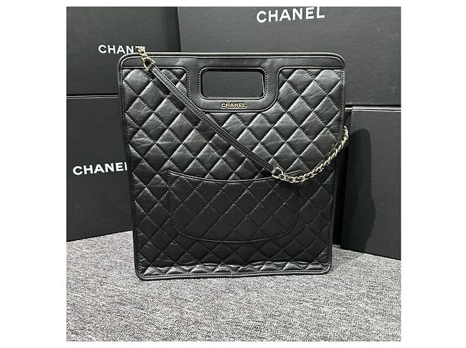 Borsa Tote Chanel Limited Edition Emblem Book Tote Nero - vista 2