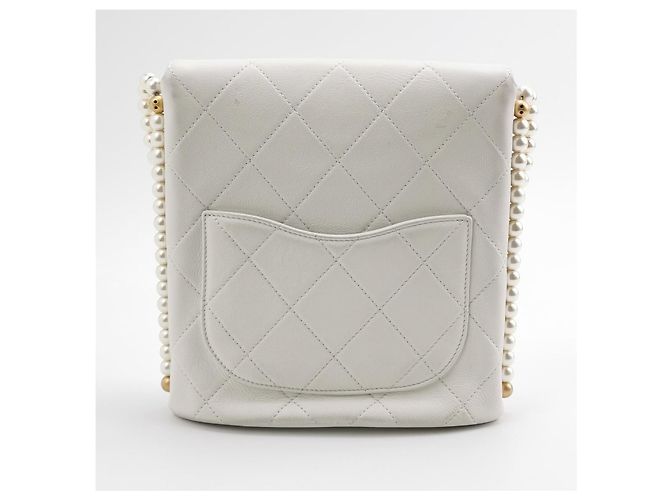 Borsa a tracolla Chanel Pearl Chain Hobo in pelle bianca Bianco - vista 5