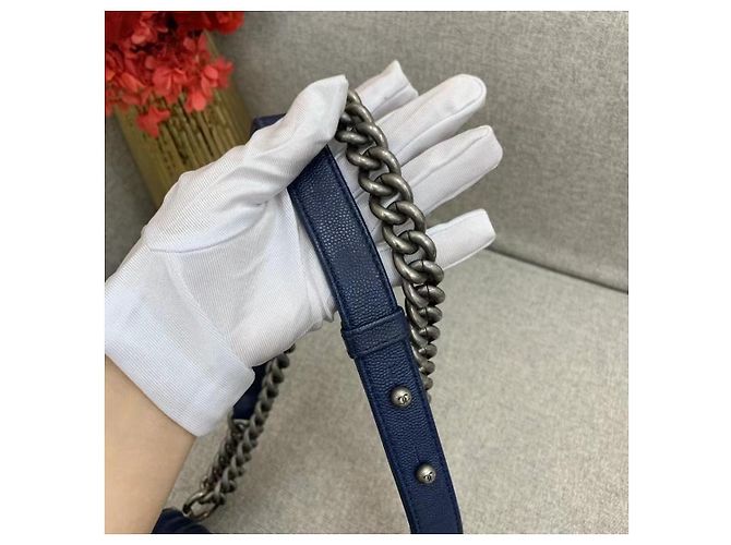 Chanel Le Boy Small V-Striped Pelle Blu Scuro - vista 5