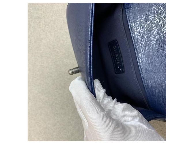 Chanel Le Boy Small V-Striped Pelle Blu Scuro - vista 7