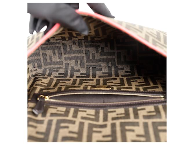 Fendi Bolso de Hombro Tote Baguette Medium Castaño - vista 9