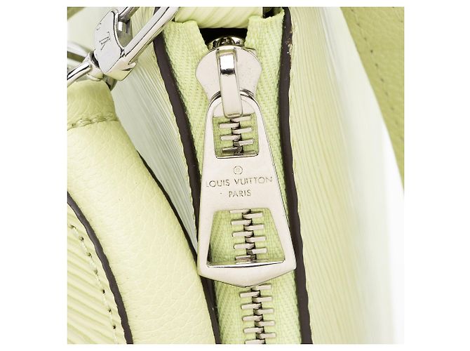 Borsa a tracolla Louis Vuitton in pelle Epi Marellini Verde - vista 10