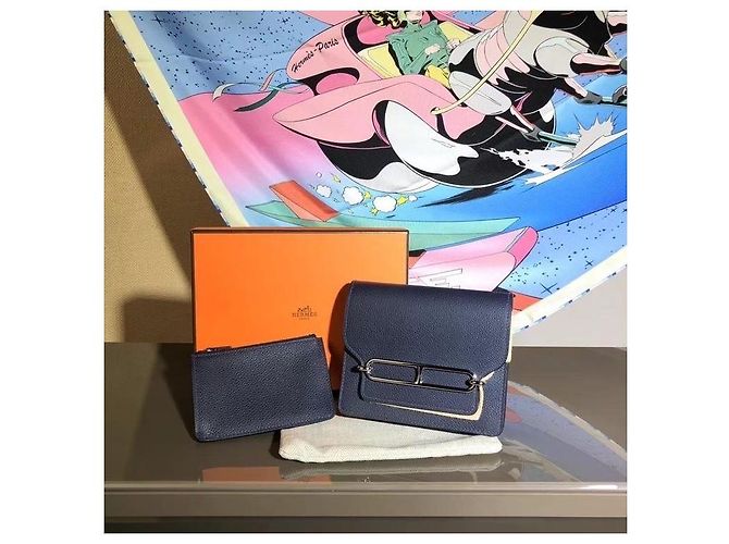 Cartera Hermès Roulis Slim de cuero azul - vista 3