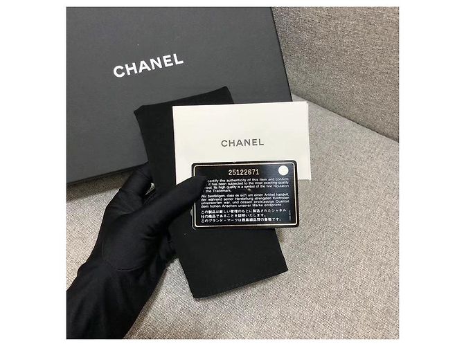 Chanel Lucky Chain Wallet on Chain (WOC) Pelle Lychee Fucsia Rosso - vista 4