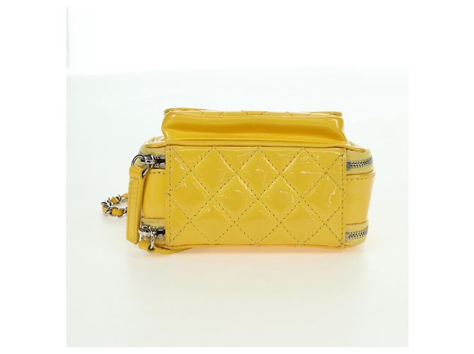 CHANEL Matelasse Chain Shoulder Bag Pelle vernice Giallo Argento CC Auth 177988V - vista 5