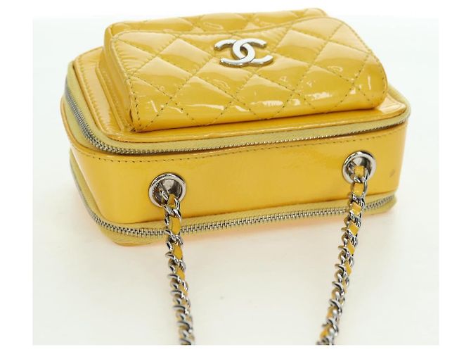 CHANEL Matelasse Chain Shoulder Bag Pelle vernice Giallo Argento CC Auth 177988V - vista 6