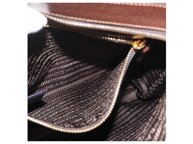 Borsa a tracolla PRADA Tela Marrone Oro Auth 177488A D'oro - vista 23