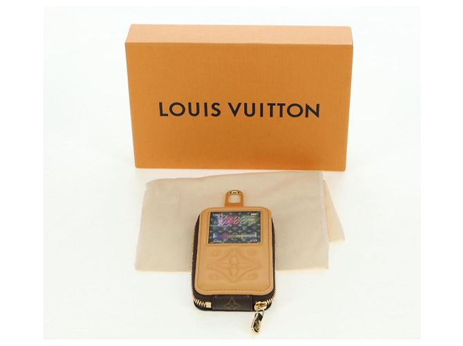 LOUIS VUITTON Monogram LV Music Charm M02487 LV Auth 170554SAM Monogramma - vista 12