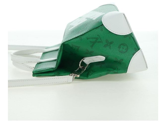 LOUIS VUITTON Borsa a Spalla Monogram Everyday Verde M80815 LV Auth 177980SM Monogramma - vista 3