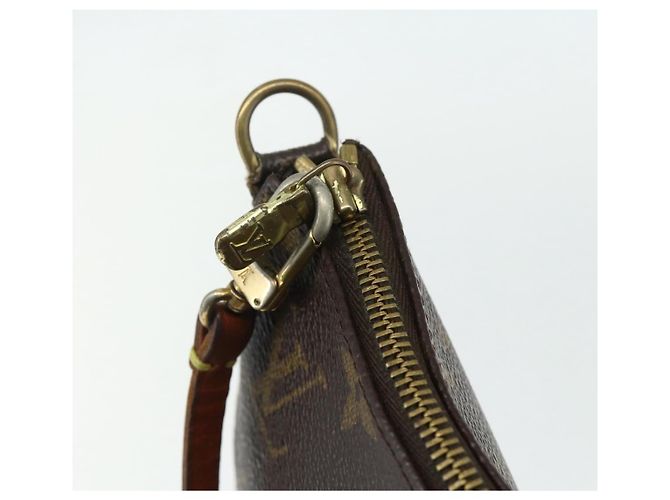 LOUIS VUITTON Monogram Pochette Accessoires Pochette M51980 LV Auth 177301 Monogramma - vista 10