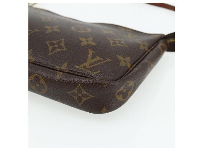 LOUIS VUITTON Monogram Pochette Accessoires Pochette M51980 LV Auth 177301 Monogramma - vista 14
