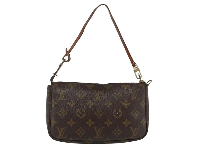 LOUIS VUITTON Monogram Pochette Accessoires Pochette M51980 LV Auth 177301 Monogramma - vista 2