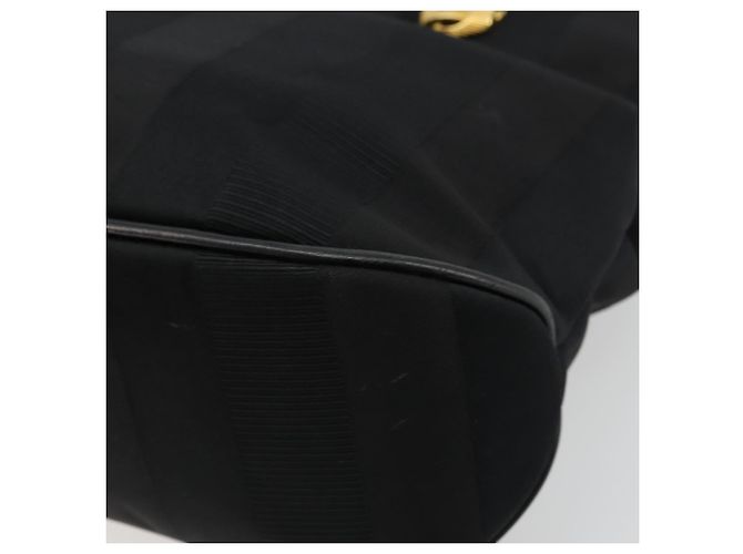 Borsa Salvatore Ferragamo in nylon nero e oro Auth BA12422 D'oro - vista 15