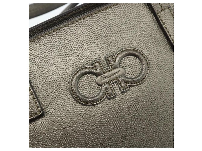 Borsa a mano Salvatore Ferragamo Gancini Pelle Bronzo Argento Auth ka4175 Prata Bronze - vista 17