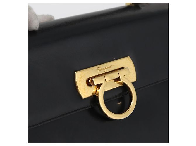 Salvatore Ferragamo Gancini Hand Bag Leather 2way Black Gold Auth 177018 Golden - view 19
