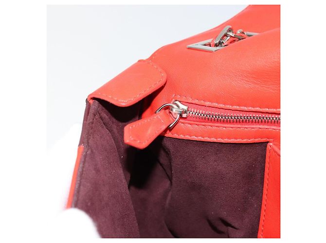 Borsa a tracolla FENDI Chain Baguette in pelle rossa argento Auth 177969A Rosso - vista 22