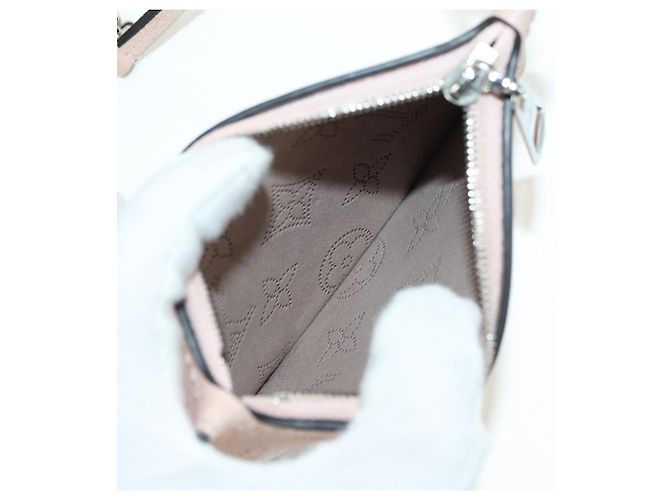 LOUIS VUITTON Borsa Mahina Blossom PM Jasmine Pink M23196 LV Auth 175037 - vista 25
