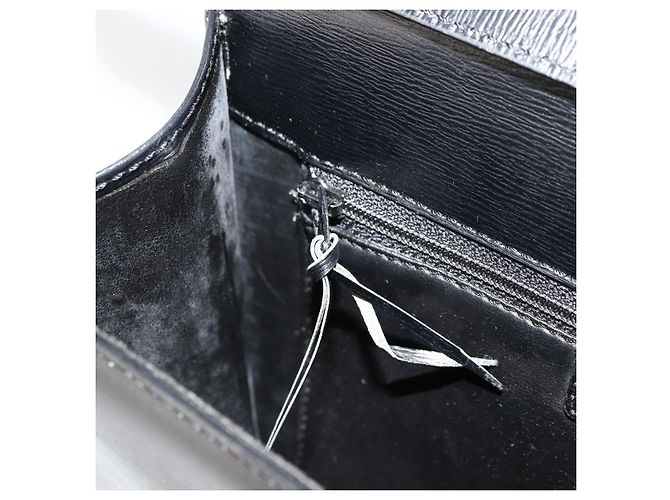 Sac à bandoulière Christian Dior en cuir noir et or Auth 177312 Doré - vue 23