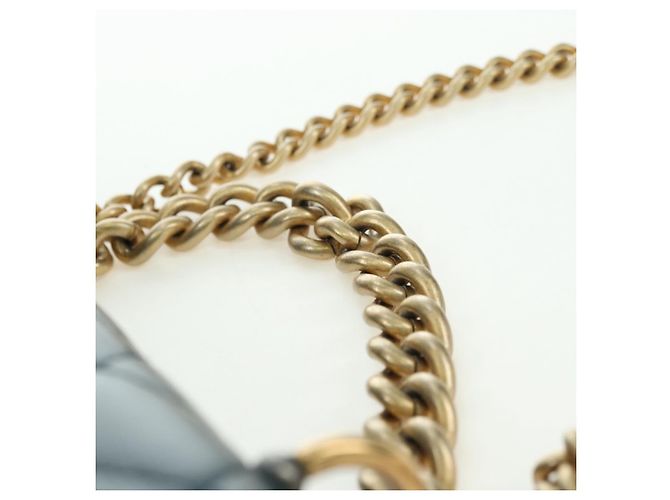 CHANEL Matelasse 23 Chain Bag Lamb Skin 2way Navy Gold CC Auth ep14001SAM D'oro Blu navy - vista 14