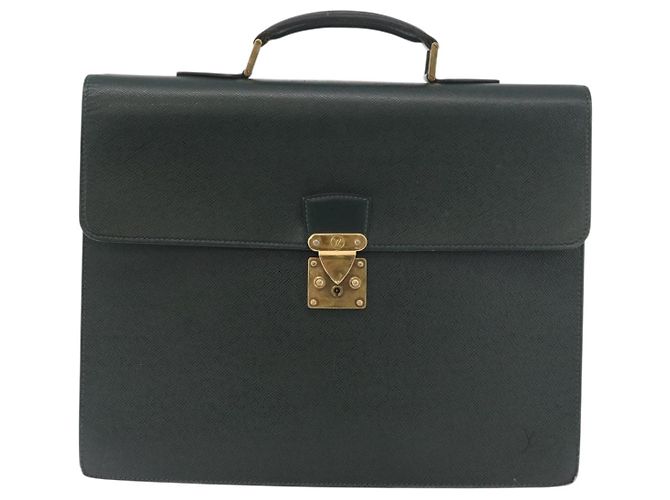 LOUIS VUITTON Taiga Serviette Moskova Business Bag Epicea M30034 LV Auth bs35001 - vista 13