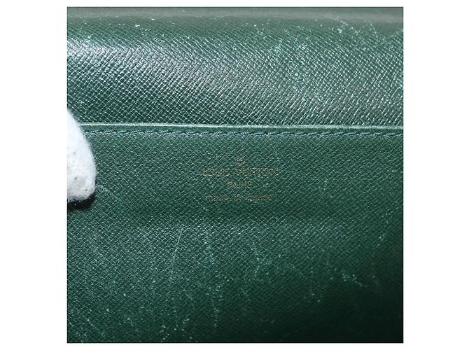 LOUIS VUITTON Taiga Serviette Moskova Business Bag Epicea M30034 LV Auth bs35001 - vista 20