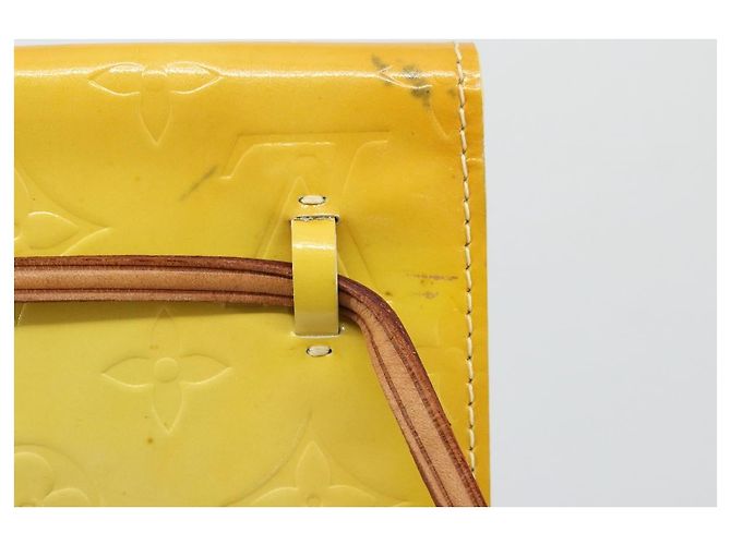LOUIS VUITTON Monogram Vernis Kenmare Pouch Lime Yellow M91062 LV Auth bs34726A D'oro - vista 9