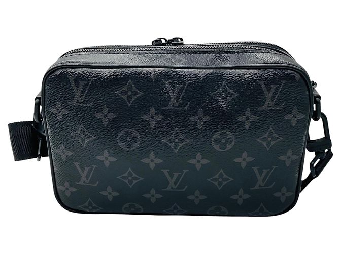 Borsa Messenger Alpha in tela Monogram nera e pelle Louis Vuitton Nero - vista 3