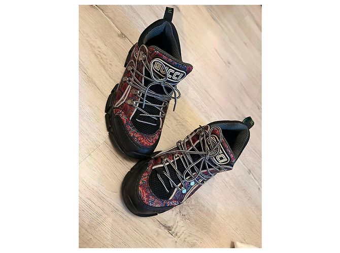 Rhyton Gucci Sneakers Flashtrek Paisley Nero Bianco Rosso Blu - vista 5