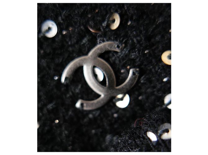 Chanel Mini gonna svasata in tweed con paillettes Fall 2002 Nero - vista 6