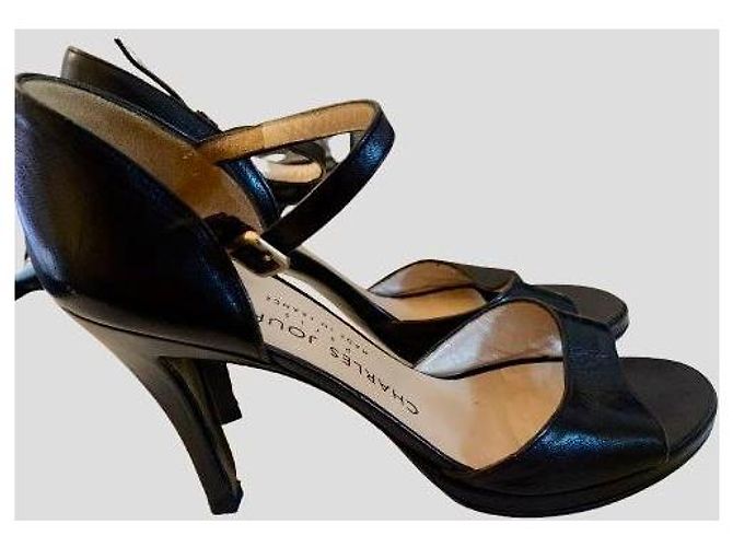 Charles Jourdan Leder-Pumps Schwarz - Ansicht 2