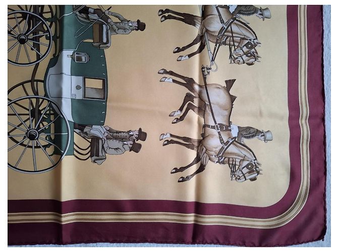 Carré Hermès Coach and Saddle 90 cm Seta Beige Bordò - vista 14
