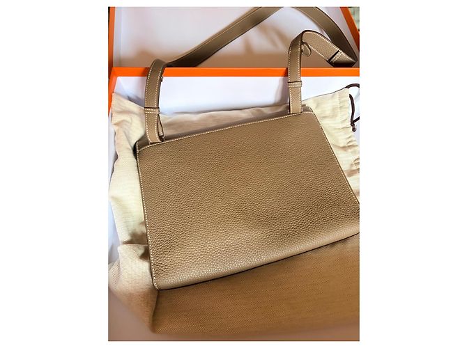 Borsa Saddle Hermès in pelle beige Sabbia - vista 9