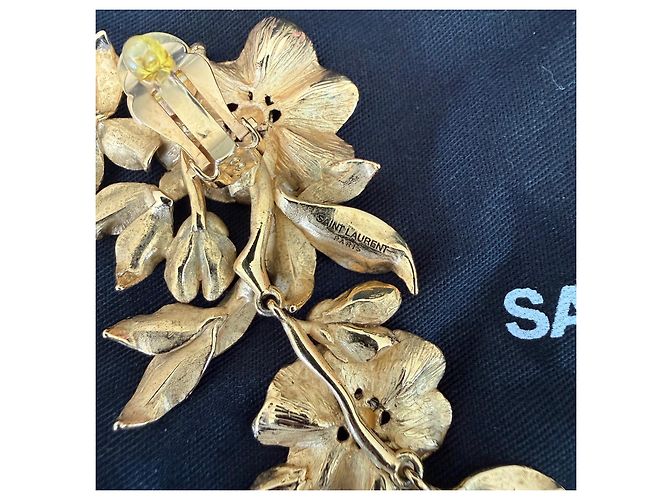 Saint Laurent Orecchini a Clip XXL Fiori Dorati D'oro - vista 8