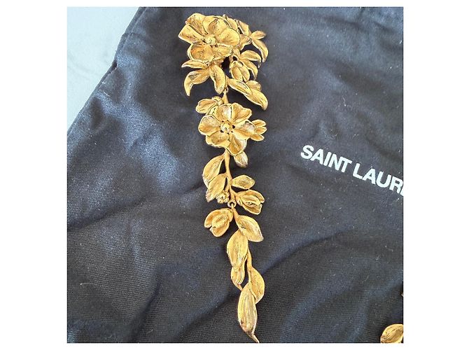 Saint Laurent Orecchini a Clip XXL Fiori Dorati D'oro - vista 9