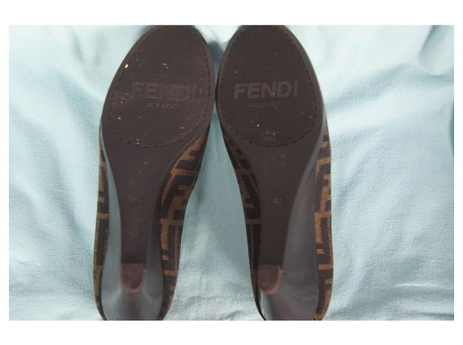 Fendi Zucca Monogramm Canvas Pumps - Ansicht 7