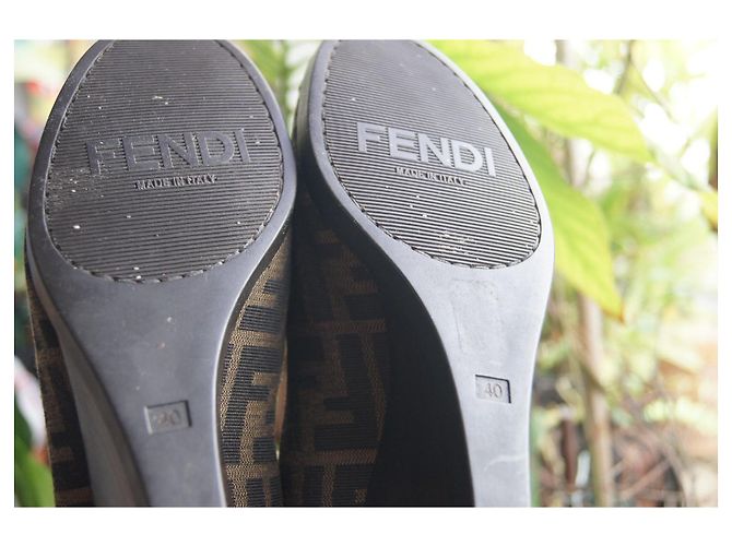 Fendi Zucca Monogramm Canvas Pumps - Ansicht 9
