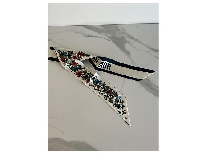 Christian Dior Mitzah Twilly in seta stampa floreale Bianco Rosso Blu Multicolore Verde - vista 6