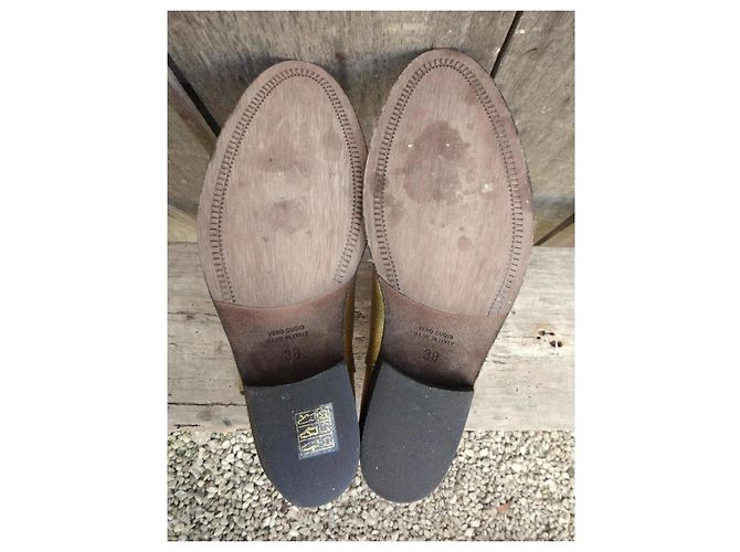 Autre Marque Stivaletti in pelle dorata Via Roma 15 D'oro - vista 7