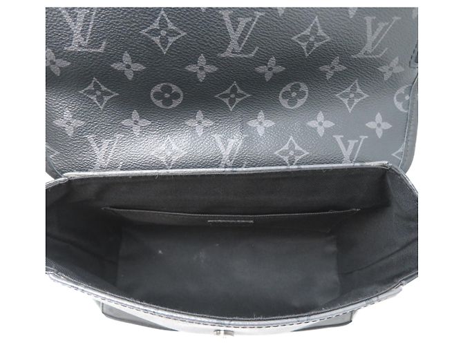 Borsa a tracolla Louis Vuitton Pulse Messenger Nero - vista 6