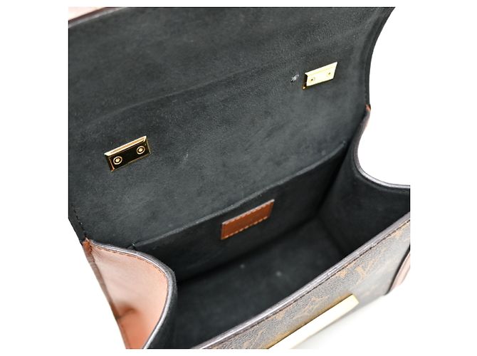 Borsa a Spalla Louis Vuitton Dauphine Capital Marrone Monogramma - vista 6